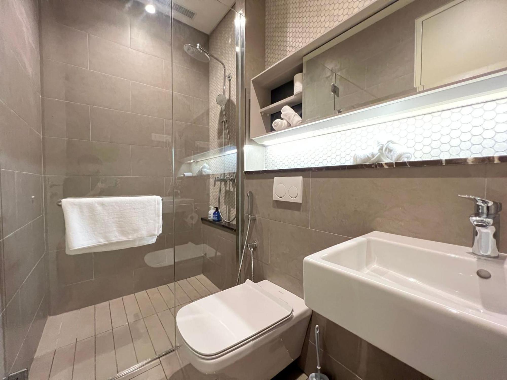 Lotus Suite Lucentia Bbcc Куала Лумпур Екстериор снимка